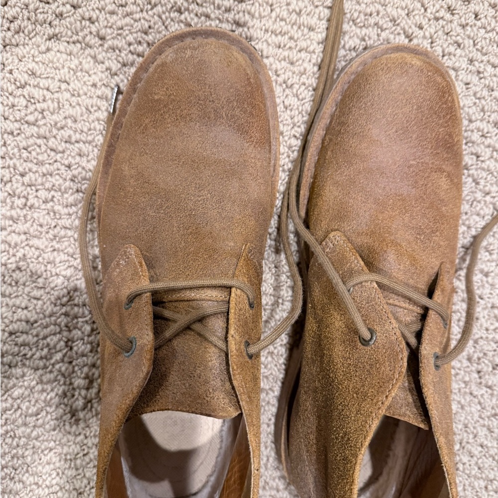 UGG Men's Tan Chukka Boots